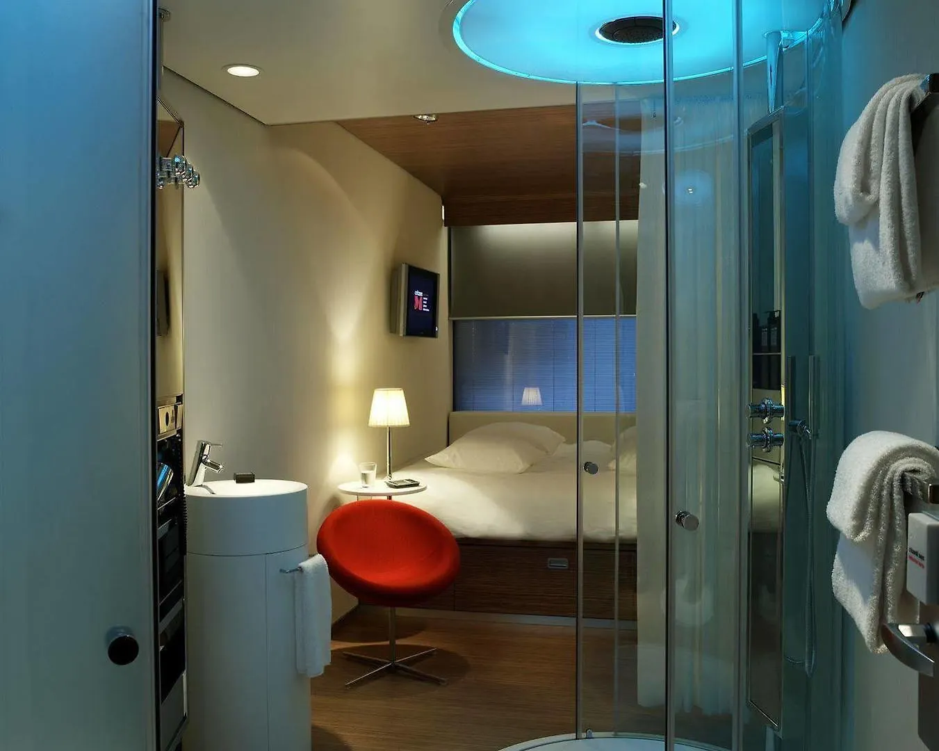 Citizenm Schiphol Airport Hotel Amsterdam Airport Schiphol Netherlands