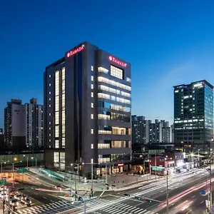 酒店 华美达首尔辛多林酒店 首爾