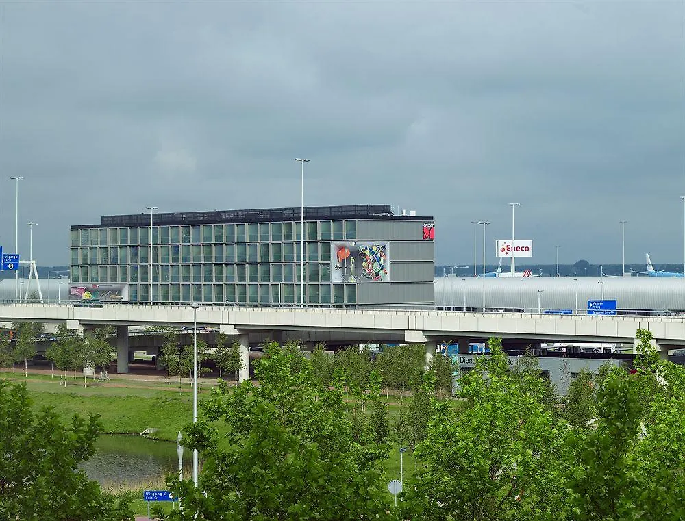 Отель Citizenm Schiphol Airport Схипхол
