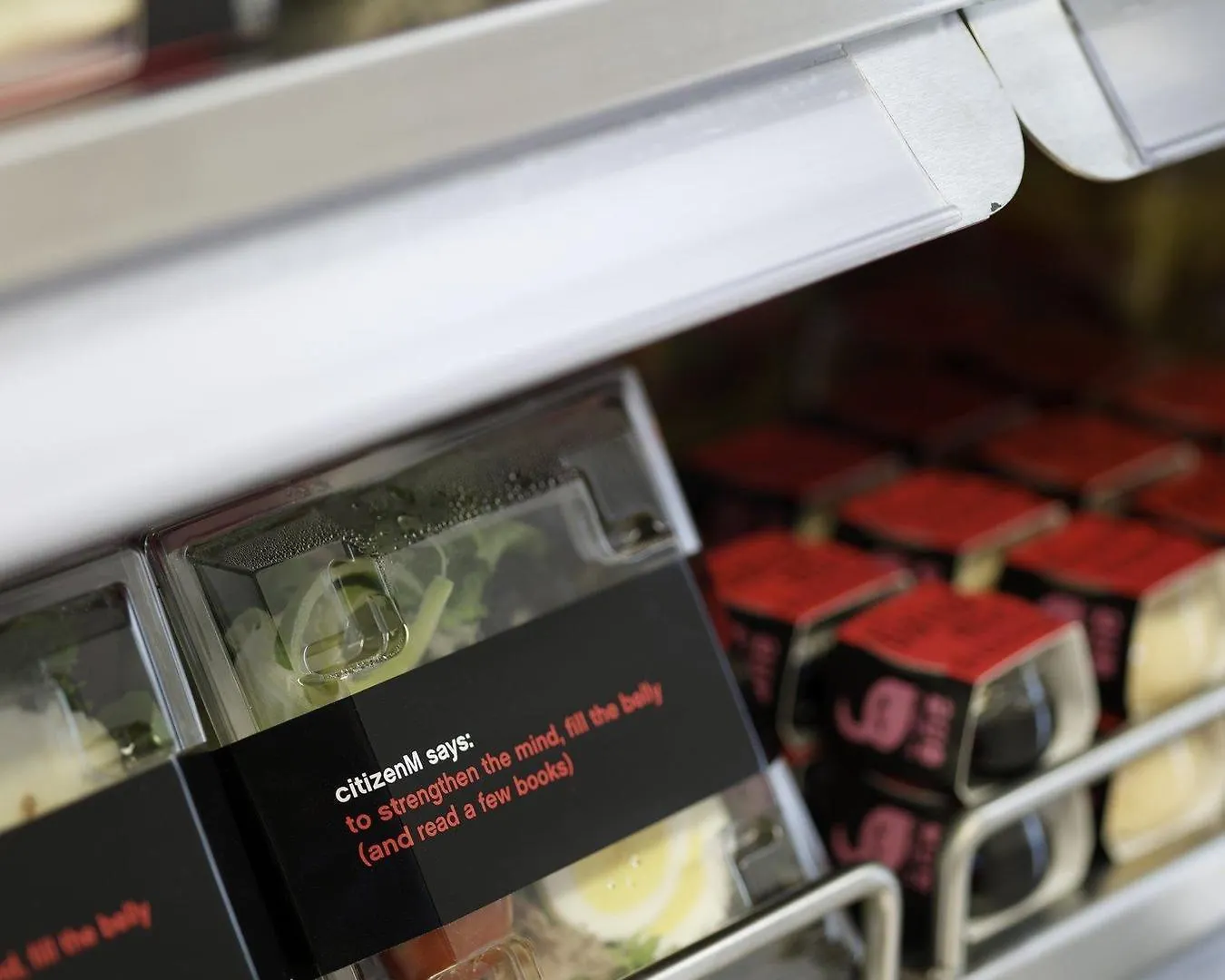 Отель Citizenm Schiphol Airport Схипхол
